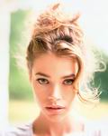 Denise Richards Divers
